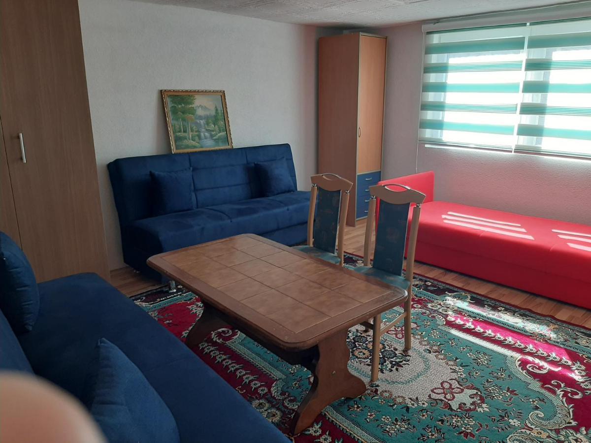 Dzana Apartament